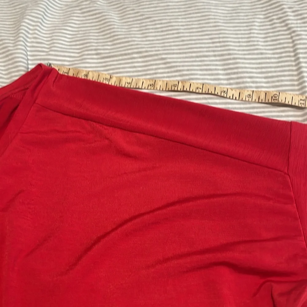 DKNY Red V-Neck Long Sleeve Top - Picture 3 of 7